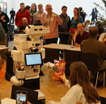 Restaurant test: Delivering the order